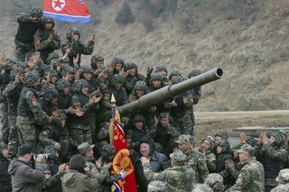 Jusqu'à 10'000 soldats nord-coréens ont été déployés dans la région de Koursk (archives). KEYSTONE/AP KCNA via KNS