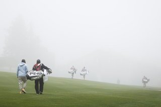 Le brouillard a partiellement gâché la fête à Crans-Montana jeudi. KEYSTONE/EPA/Valentin Flauraud