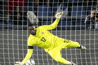 Yvon Mvogo reste finalement à Lorient KEYSTONE/LAURENT GILLIERON