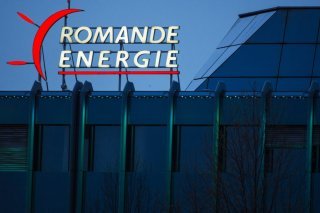 De janvier à fin juin, Romande Energie, le chiffre d'affaires a diminué de 9% sur un an à 386 millions de francs (archives). KEYSTONE/JEAN-CHRISTOPHE BOTT