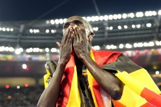 Joshua Cheptegei est forfait pour les Mondiaux KEYSTONE/AP/MATTHIAS SCHRADER