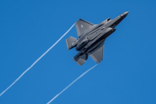 Les 36 F-35A que la Suisse veut acheter pourrait coûter jusqu'à 1,3 milliard de francs supplémentaires (archives). KEYSTONE/DPA/HARALD TITTEL