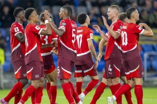 L'équipe de Suisse jouera dans la même composition que vendredi face au Kosovo. KEYSTONE/ANDREAS BECKER