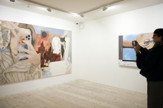 Avec le retour de la peinture figurative, le smartphone s'impose comme un nouvel outil pictural. Ici, une oeuvre de l'artiste suisse Romane de Watteville. KEYSTONE/NOEMI CINELLI