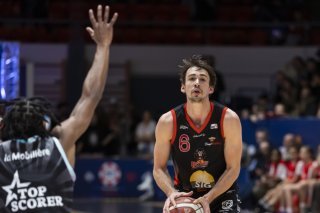 Paul Gravet (6) et les Lions de Genève misent sur la stabilité KEYSTONE/CYRIL ZINGARO