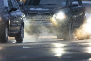 La Suisse doit atteindre zéro émissions nettes d'ici 2035, demandent Greenpeace et le WWF (image symbolique). KEYSTONE/GAETAN BALLY