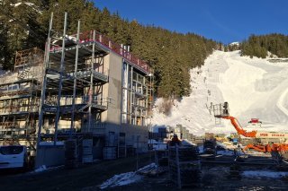 Le bâtiment du chronométrage disposera encore d'accès extérieurs pour chacun des étages