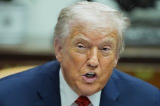 Le président américain Donald Trump s'est agacé jeudi contre les sondages (archives). KEYSTONE/AP/Evan Vucci