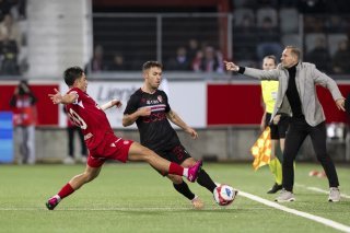 Nias Hefti et le FC Sion à nouveau battus par Nils Reichmuth et Thoune.