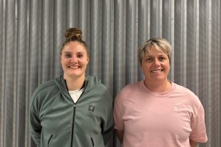 Nadia Constantin, joueuse du BBC Troistorrents avec la coach Emilie Duvivier