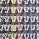 Des politiciens de droite brésiliens appellent au boycott de la célèbre marque nationale de tongs Havaianas. (archives) KEYSTONE/AP NY/ANDRE PENNER