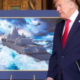 Donald Trump dit vouloir s'impliquer personnellement dans la conception des nouveaux navires de guerre de la "Trump Class USS Defiant". KEYSTONE/AP/Alex Brandon