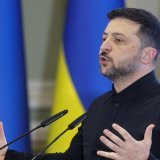 Volodymyr Zelensky continue ses échanges avec les responsables américains. KEYSTONE/EPA/SERGEY DOLZHENKO