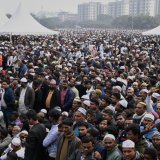 Une véritable marée humaine a rendu hommage à son ex-Première ministre (archives). KEYSTONE/AP/Mahmud Hossain Opu