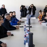 Le conseiller fédéral Beat Jans a rencontré les autorités cantonales valaisannes samedi après-midi à Sion, avant de se rendre à Crans-Montana (VS). KEYSTONE/EPA/JEAN-CHRISTOPHE BOTT