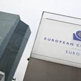 L'inflation en zone euro fini l'année écoulée tout juste dans le couloir fixé par l'institut d'émission européen. (archive) KEYSTONE/DPA/ARNE DEDERT