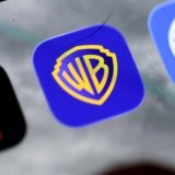 Si l'offre de Paramount semble plus généreuse de prime abord, elle porte aussi sur l'intégralité de Warner Brothers, alors que celle de Netflix exclut les chaînes CNN et Discovery, notamment. (archive) KEYSTONE/EPA/HANNIBAL HANSCHKE