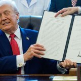 Donald Trump a à nouveau retiré les Etats-Unis de l'accord de Paris sur le climat (archives). KEYSTONE/EPA/AARON SCHWARTZ / POOL