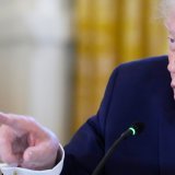"On va faire quelque chose avec le Groenland, soit avec la manière douce, soit avec la manière forte", a averti Donald Trump. KEYSTONE/AP/Alex Brandon