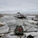 Des blocs de glace géants donnent un aspect quasi arctique à l'Elbe, à 50 kilomètres en amont de Hambourg. KEYSTONE/DPA/PHILIPP SCHULZE