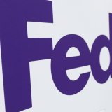 FedEx prévoit jusqu'à 500 suppressions de postes dans une vaste réorganisation de son réseau en France. (archive) KEYSTONE/EPA/CJ GUNTHER
