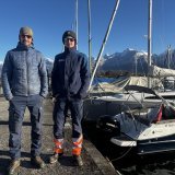 Le garde-port Xavier Haenni et son adjoint...