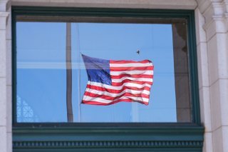 Si les prix ont augmenté moins vite le mois dernier aux Etats-Unis, ils ne baissent pas encore (archives). KEYSTONE/AP/MARIAM ZUHAIB