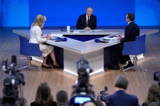 Vladimir Poutine donne ce vendredi sa grande conférence de presse annuelle. KEYSTONE/AP/Pavel Bednyakov