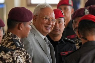 L'ex-Premier ministre malaysien Najib Razak restera en prison. KEYSTONE/AP/Azneal Ishak