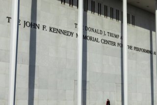 Certains musiciens ont annulé leur venue au Kennedy Center, récemment rebaptisé Trump-Kennedy Center à Washingnton (archives). KEYSTONE/EPA/SHAWN THEW