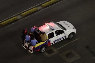 Plusieurs explosions ont eu lieu à Caracas. KEYSTONE/EPA/RONALD PENA