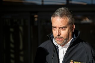 "Pour moi, le problème n'est pas seulement la bougie, mais le plafond", a déclaré Stéphane Ganzer à propos du bar. KEYSTONE/AP/Alessandro della Valle