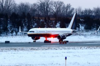 Le président vénézuélien Nicolas Maduro est arrivé samedi sur le sol américain à l'aéroport Stewart International, au nord de New York. KEYSTONE/AP/Noah K. Murray