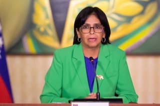 La vice-présidente du Venezuela Delcy Rodriguez va assurer l'intérim du pouvoir, après la capture par les Etats-Unis du président Nicolas Maduro. KEYSTONE/EPA/RAYNER PENA R