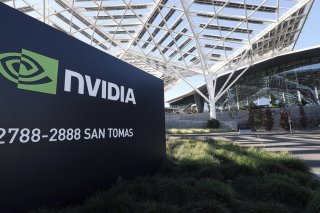 Nvidia a démarré la production de ses nouveaux processeurs Vera et Rubin, plus rapides et moins gourmands en énergie que leurs prédécesseurs. (archive) KEYSTONE/EPA/JOHN G. MABANGLO