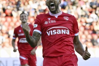 Christopher Ibayi va manquer quelques semaines KEYSTONE/WALTER BIERI