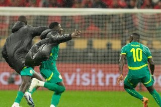 Scène de joie pour les Sénégalais en finale à Rabat KEYSTONE/AP/Mosa'ab Elshamy