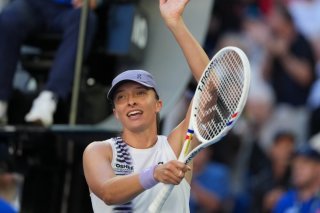 Iga Swiatek a joué en patronne pour rallier le 3e tour du premier Grand Chelem de l'année. KEYSTONE/AP/Asanka Brendon Ratnayake