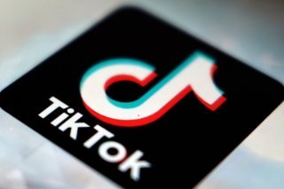 La coentreprise pour TikTok sera détenue par une majorité d'investisseurs américains, tandis que le propriétaire chinois ByteDance en détiendra près de 20% (archives). KEYSTONE/AP/KIICHIRO SATO