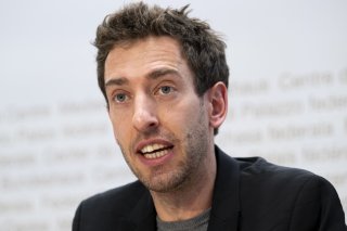 Le député vaudois des Vert-e-s David Raedler soumet en débat au Grand Conseil une motion demandant de supprimer les rentes à vie des conseillers d'Etat condamnés pénalement (archives). Keystone/ANTHONY ANEX