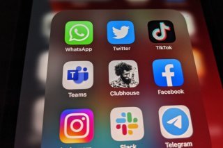 Image d'illustration d'applications de réseaux sociaux. KEYSTONE/DPA/CHRISTOPH DERNBACH