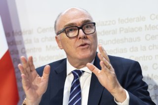 L'augmentation des dépenses de l'armée à 1% du PIB d'ici 2032 n'est pas suffisante pour assurer la sécurité de la Suisse aux yeux du Conseil fédéral (archives). KEYSTONE/PETER KLAUNZER