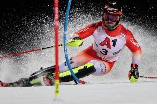 Loïc Meillard peut viser la victoire KEYSTONE/AP/Marco Trovati