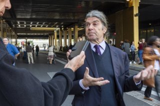 Inaugurée jeudi, la sixième carte blanche du Musée d'art et d'histoire voit dialoguer les oeuvres de l'institution avec celles du plasticien genevois John M Armleder (archives). KEYSTONE/MARTIAL TREZZINI