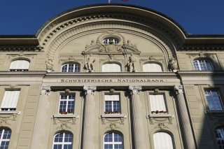 La Suisse figure depuis juin dernier sur la liste de surveillance de Washington aux côtés de la Chine, du Japon, de la Corée, de Taïwan, de la Thaïlande, de Singapour, du Vietnam, de l'Allemagne et de l'Irlande, méritant "une attention particulière" (archives). KEYSTONE/PETER KLAUNZER