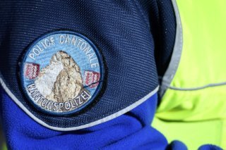 Une piétonne de 88 ans a perdu la vie mercredi, alors qu'une collision avec une voiture de tourisme s'est produite à Naters (VS). (image d'illustration) KEYSTONE/LAURENT GILLIERON