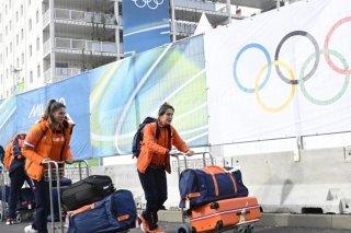 Les premières délégations sont arrivées au village olympique de Milan vendredi. KEYSTONE/EPA/DANIEL DAL ZENNARO