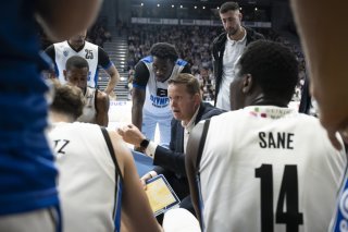 Le Fribourg Olympic de Thibaut Petit est en finale de SBL Cup KEYSTONE/ANTHONY ANEX