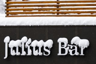 De nouveaux amortissements sur crédits privés sont venus refroidir la rentabilité du géant zurichois de la gestion de fortune. (archive) KEYSTONE/JEAN-CHRISTOPHE BOTT