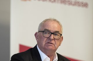 Le président d'economiesuisse Christoph Mäder a présenté pour la dernière fois mardi les priorités annuelles de la faîtière économique. Son mandat se termine en automne. KEYSTONE/PETER SCHNEIDER